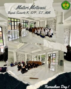 Kegiatan Hari Pertama Puasa SMP Tulus Kartika